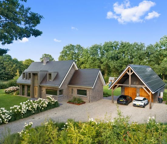 Oude Baan 2 B, Geffen