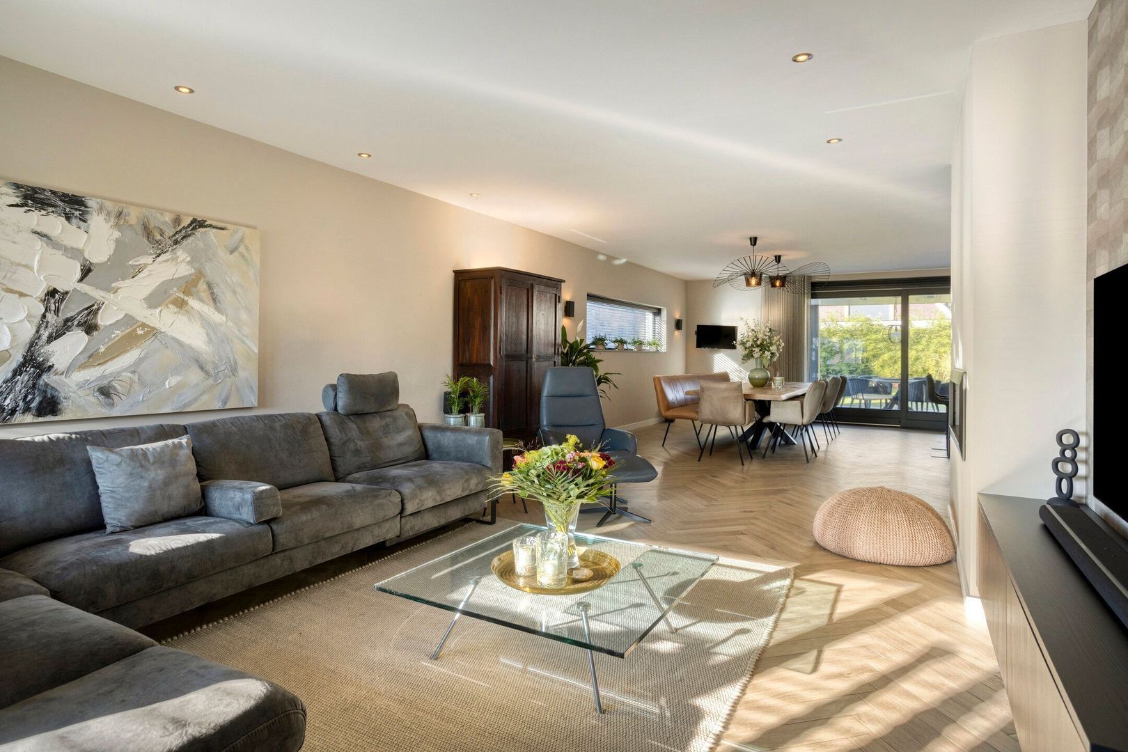 Valbrug 16, Oss foto-1