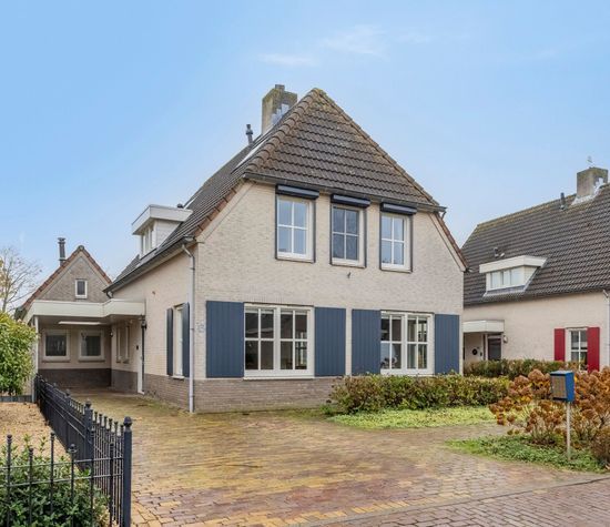 Heuvelwijkstraat 6, Lith