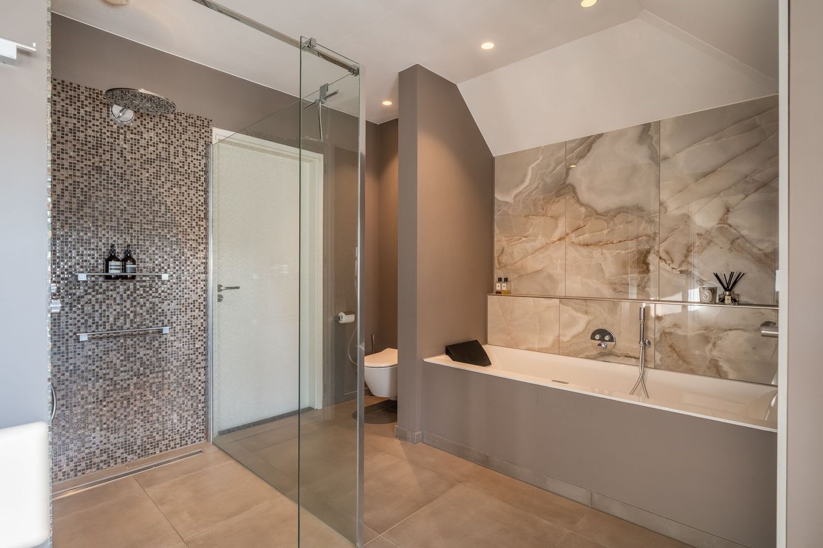 Willibrordusweg 96, Oss foto-10