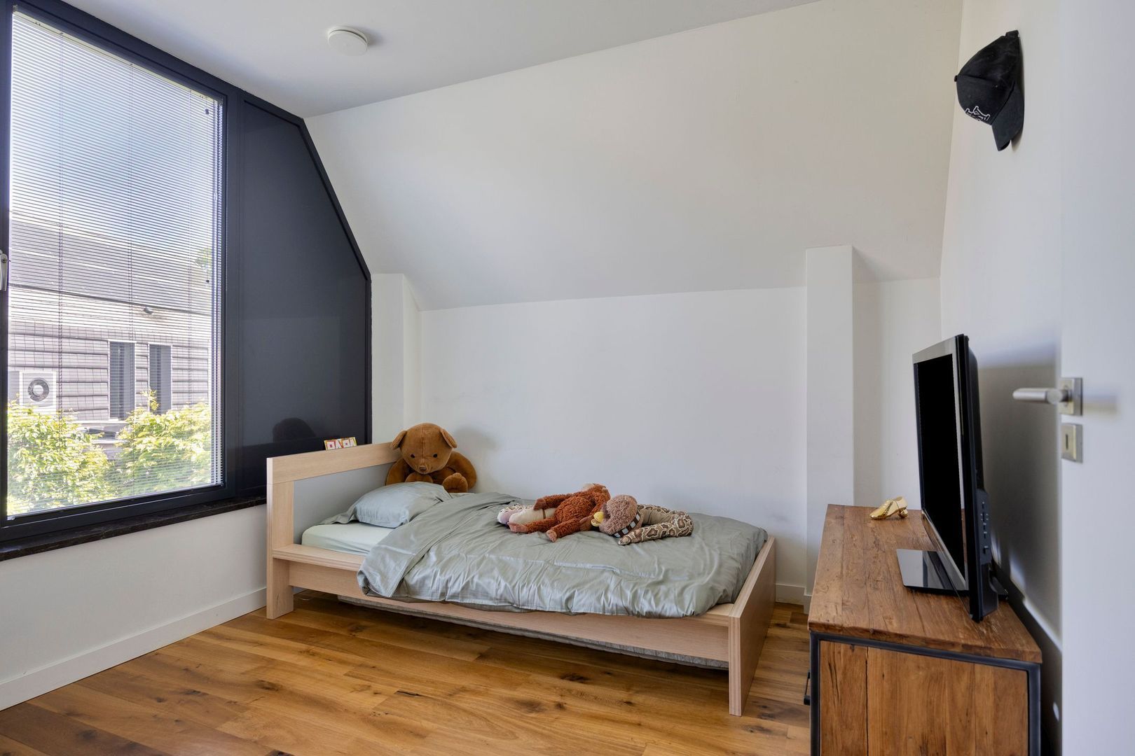 Bekerpad 6, Oss foto-33