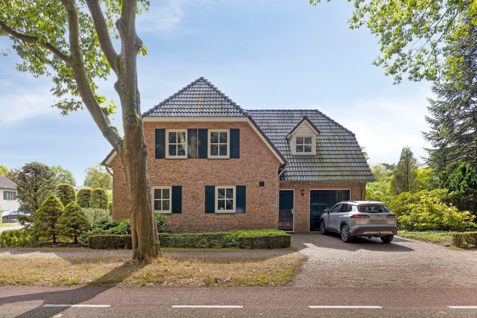 Dennenlaan 18, Oss foto-0