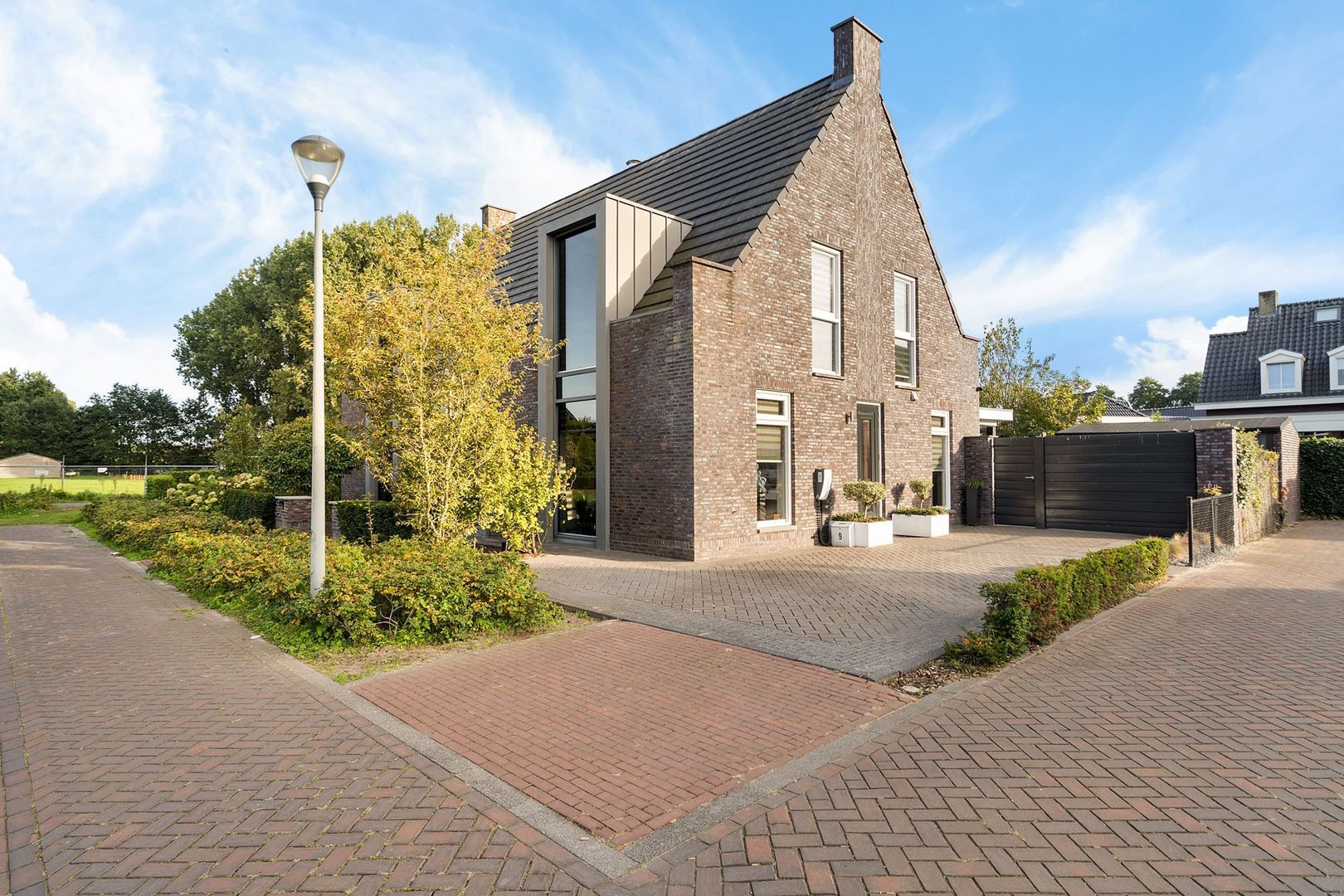 Wagenwielpad 9, Oss foto-41