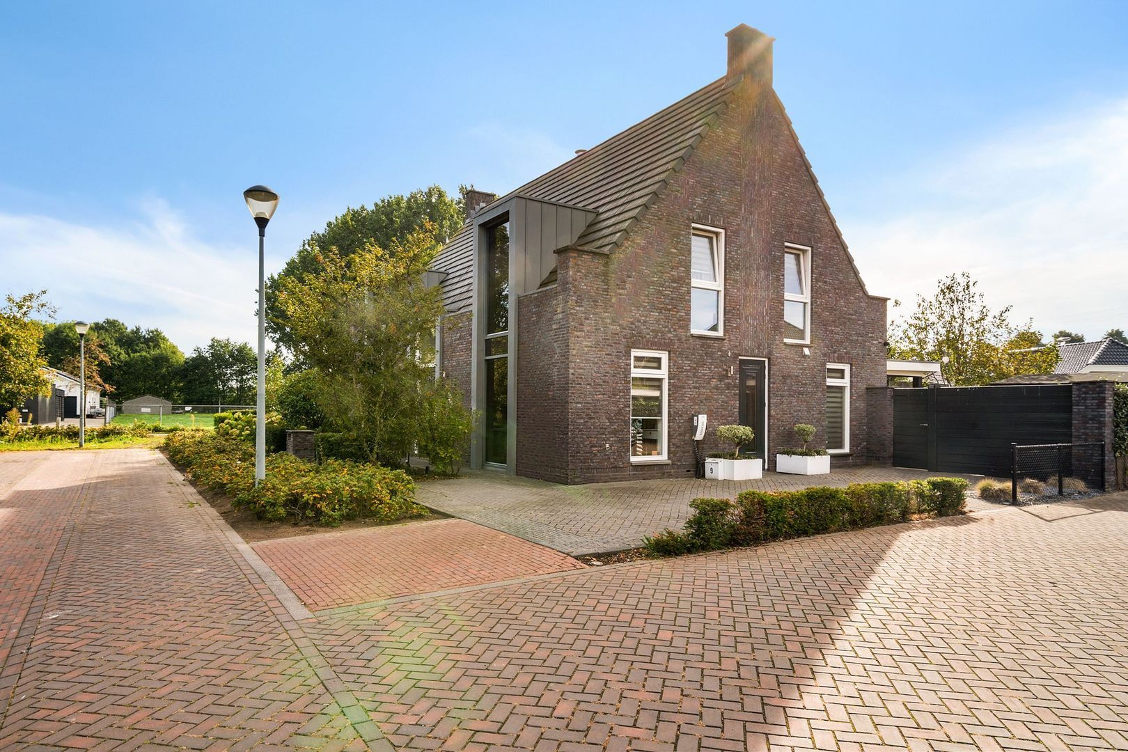Wagenwielpad 9, Oss foto-48