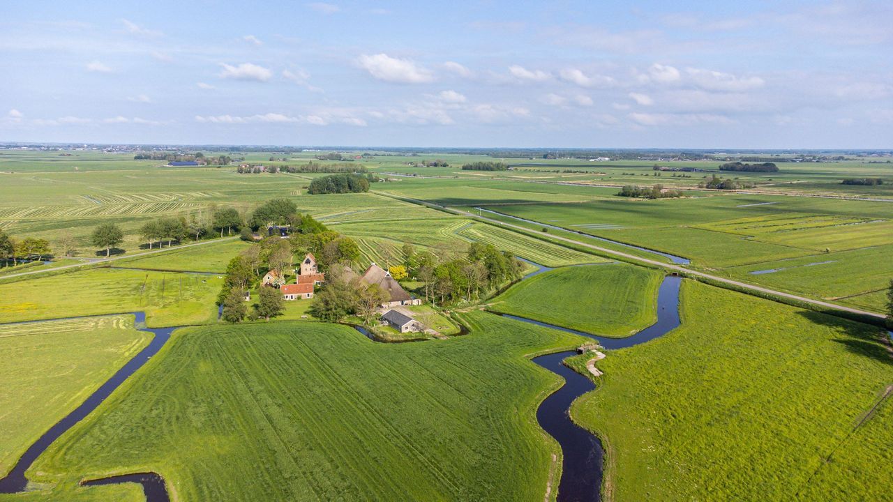 Tsjerkestrjitte 1, Jannum foto-3