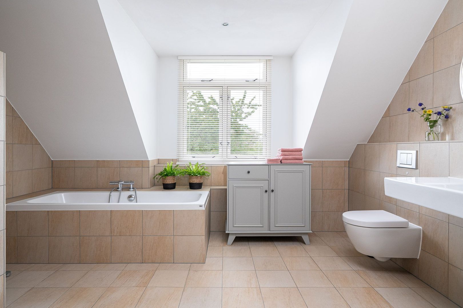 Tsjerkeleane 1, Ingelum foto-25