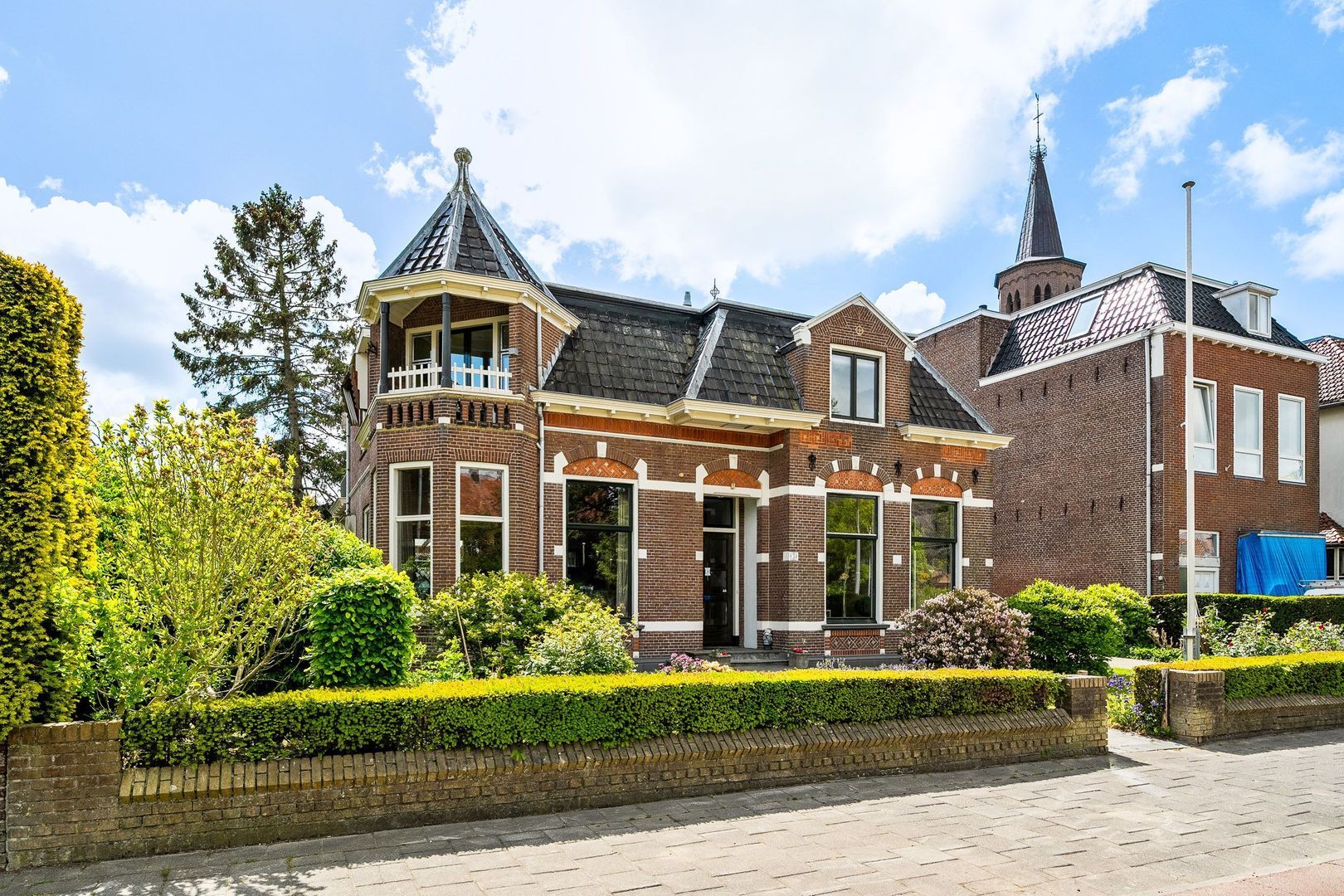 Harlingerstraatweg 3, Leeuwarden foto-1