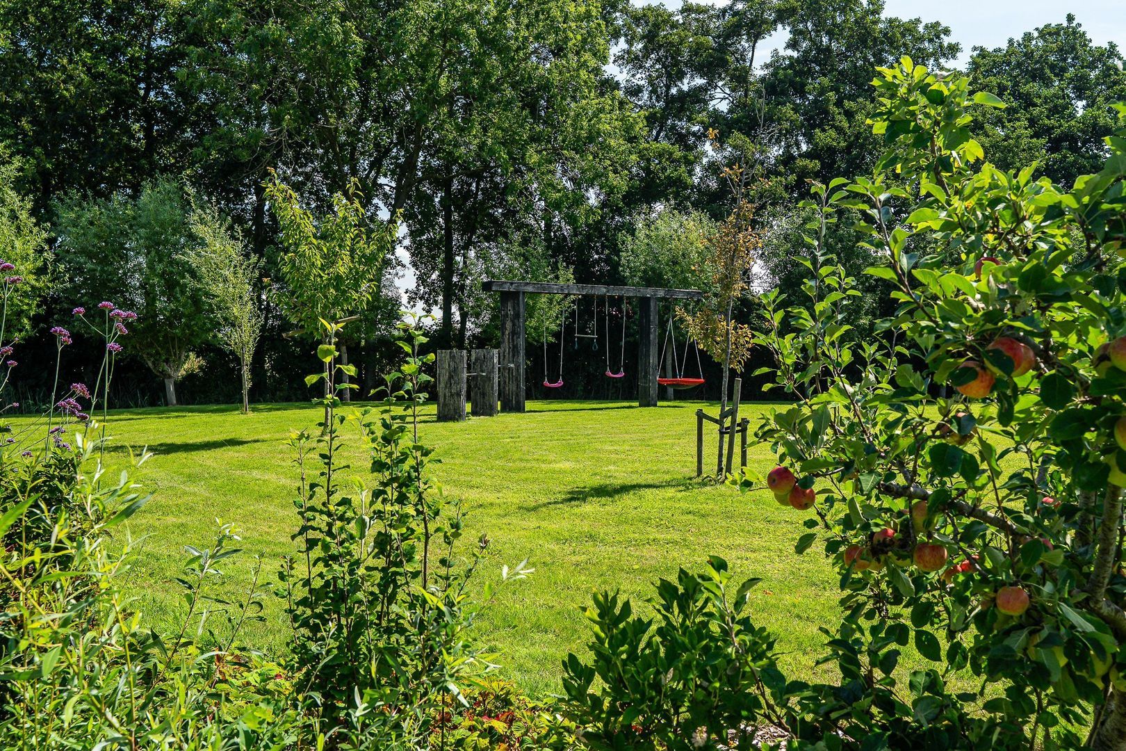 Maaikeslân 5, Goutum foto-50