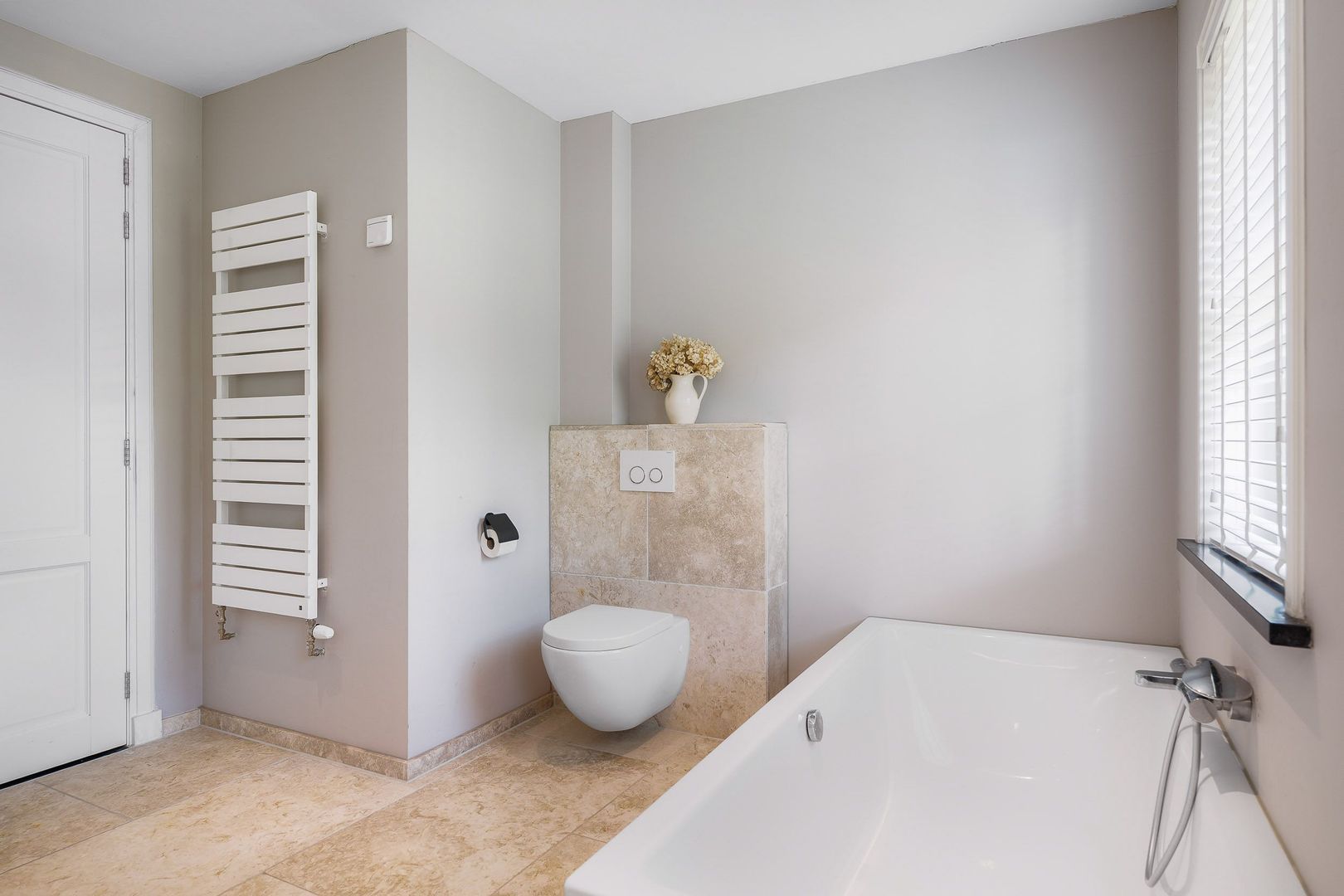 Maaikeslân 5, Goutum foto-34