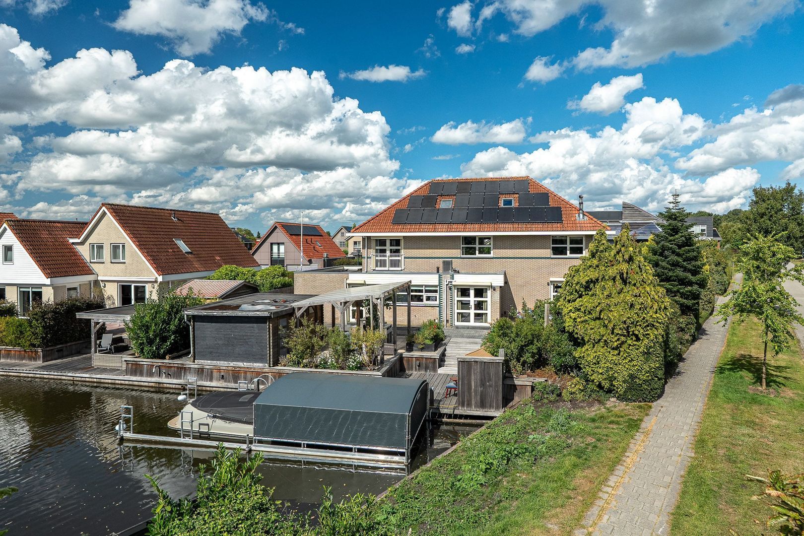 Eeltsjemar 1, Leeuwarden foto-0