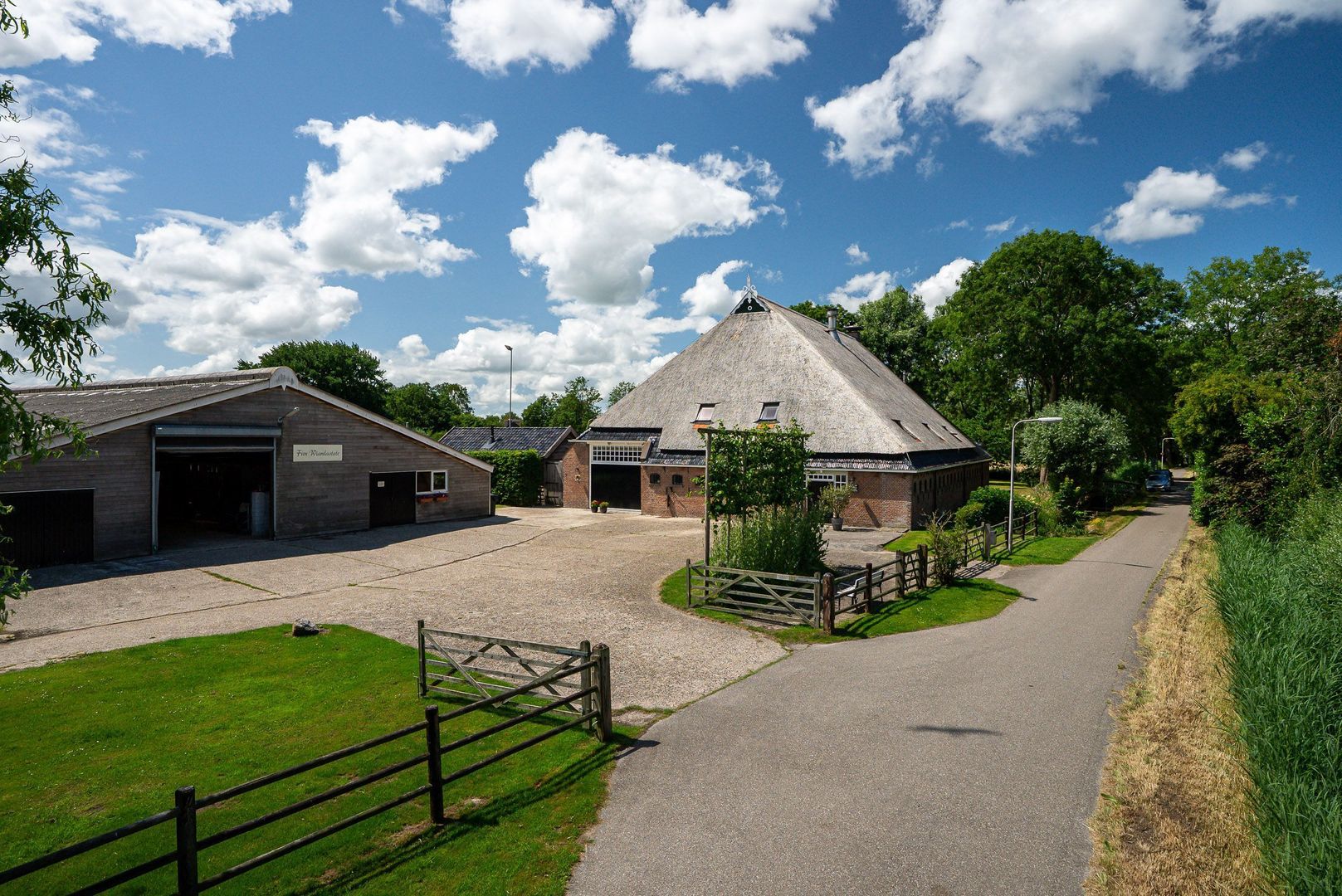 Hounsdyk 6, Goutum foto-6