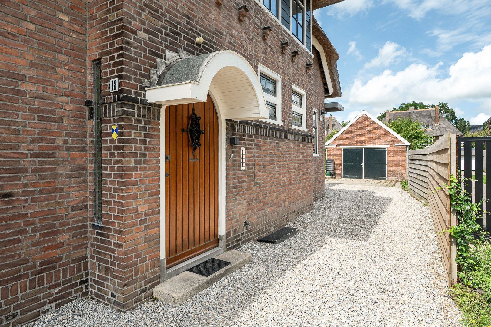 Harlingerstraatweg 18, Leeuwarden foto-6