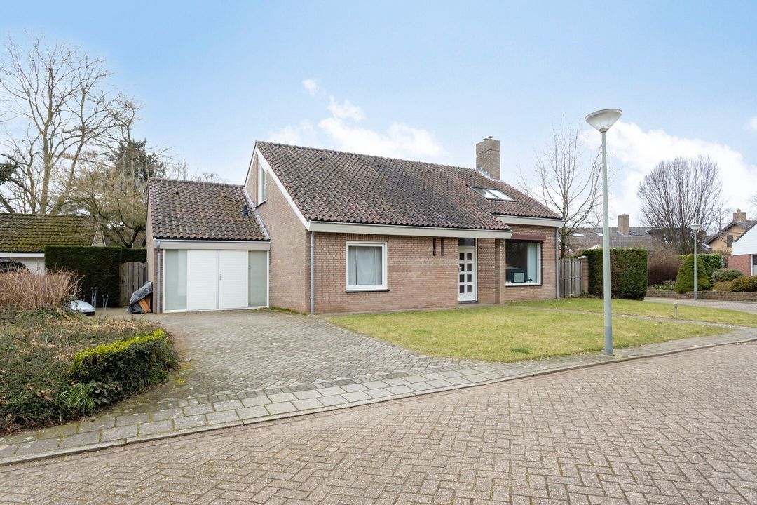 Way Broek 2, Roermond foto-2