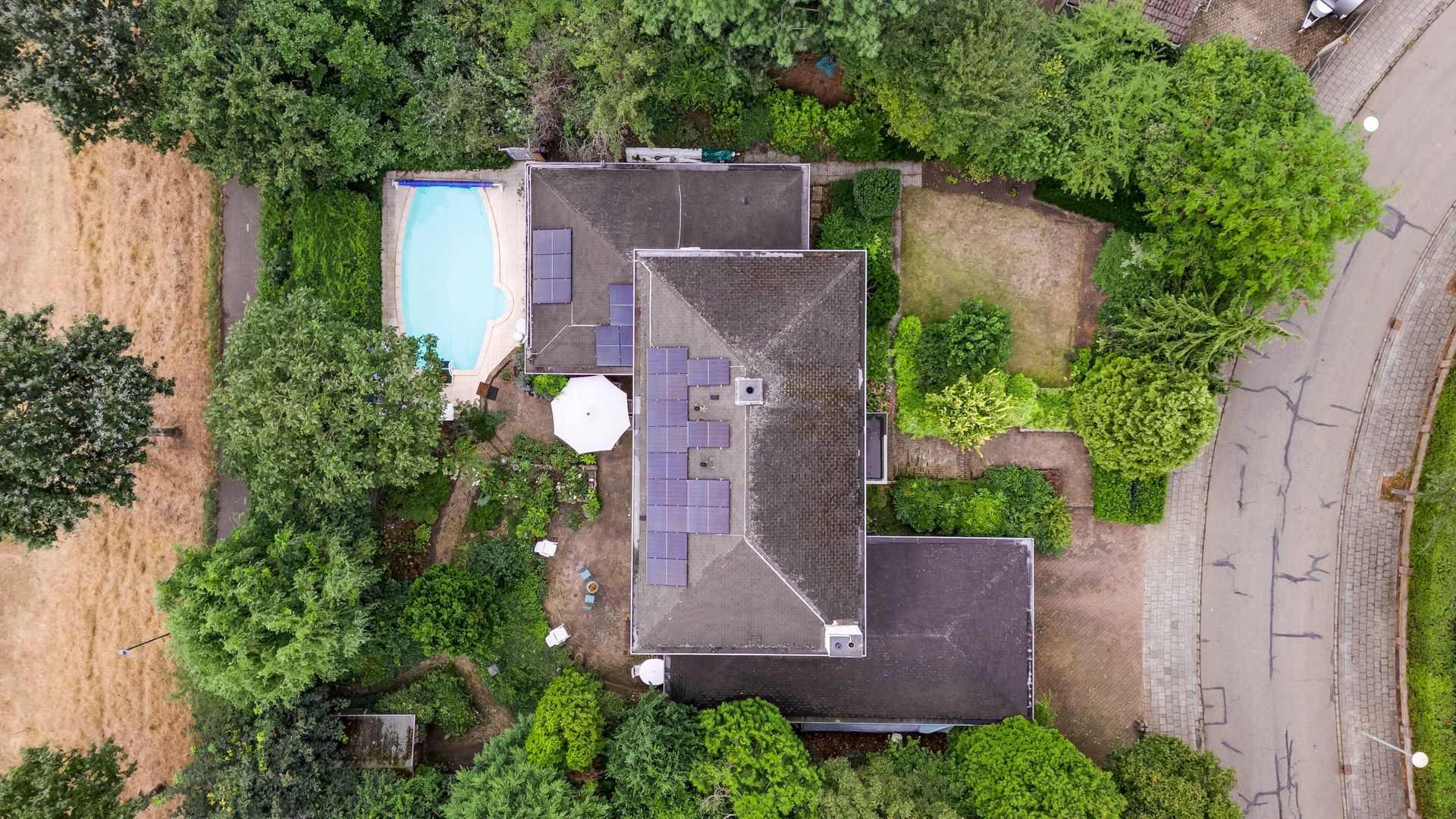 Belleboom 29, Roermond foto-26