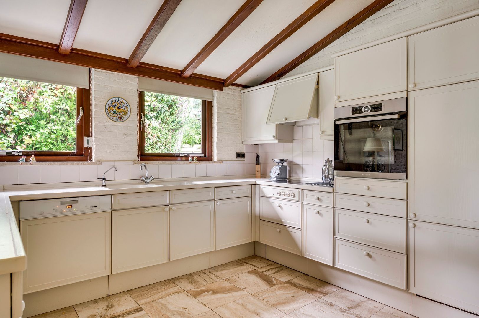 Belleboom 29, Roermond foto-9