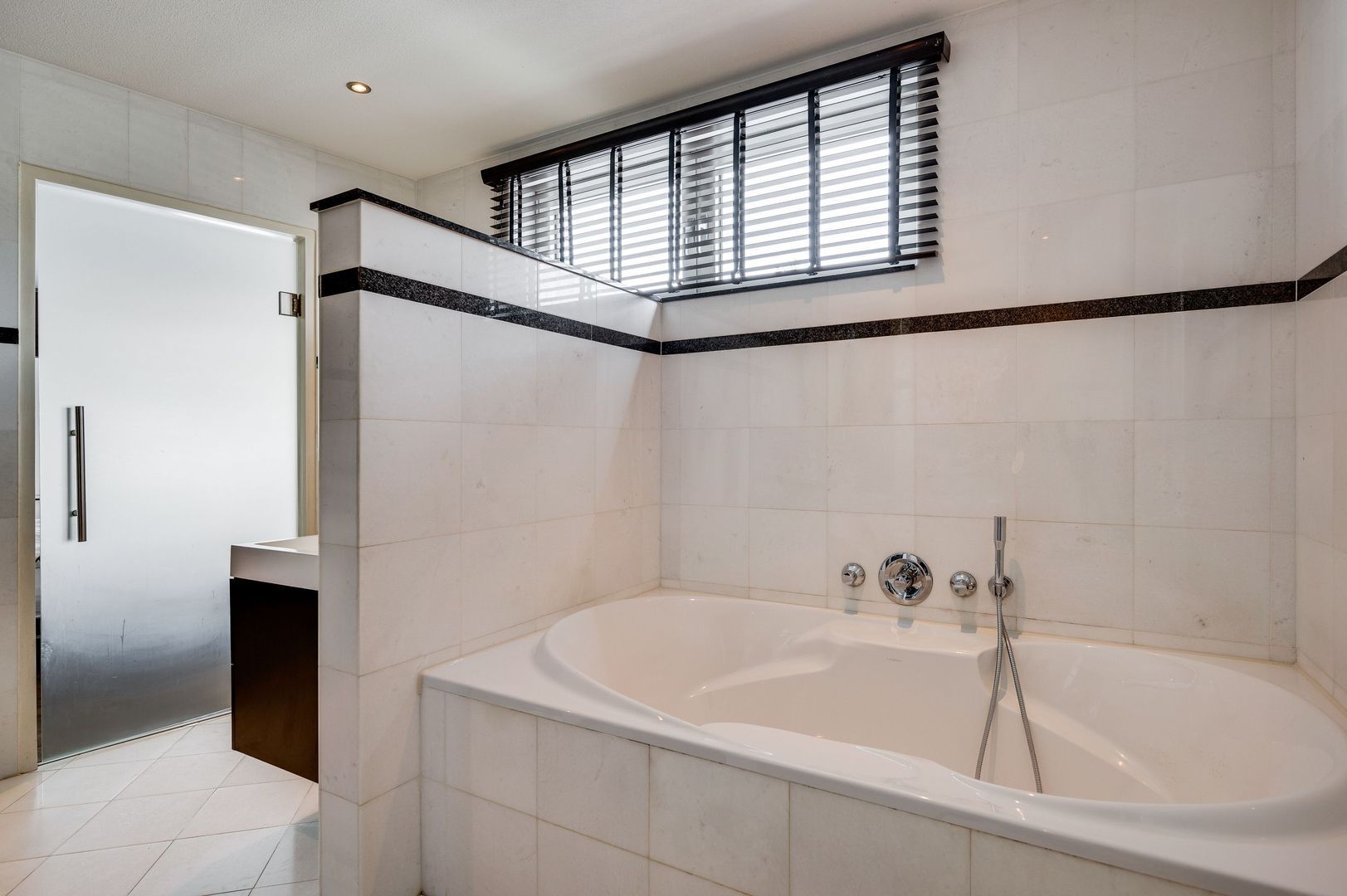 Hertenweide 26, Kerkrade foto-27