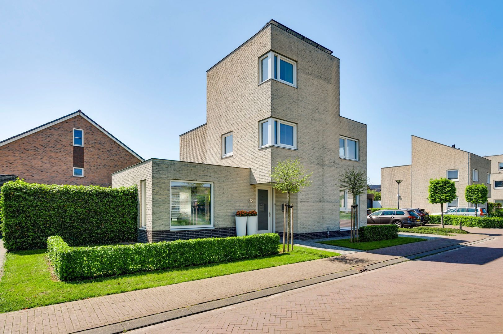 Sint Michaëllaan 32, Herten foto-1