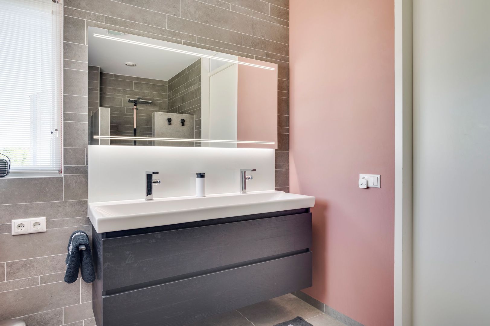 Sint Michaëllaan 32, Herten foto-22