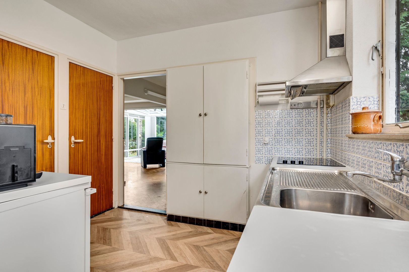 Pastoor van Oppenstraat 1, Roermond foto-13