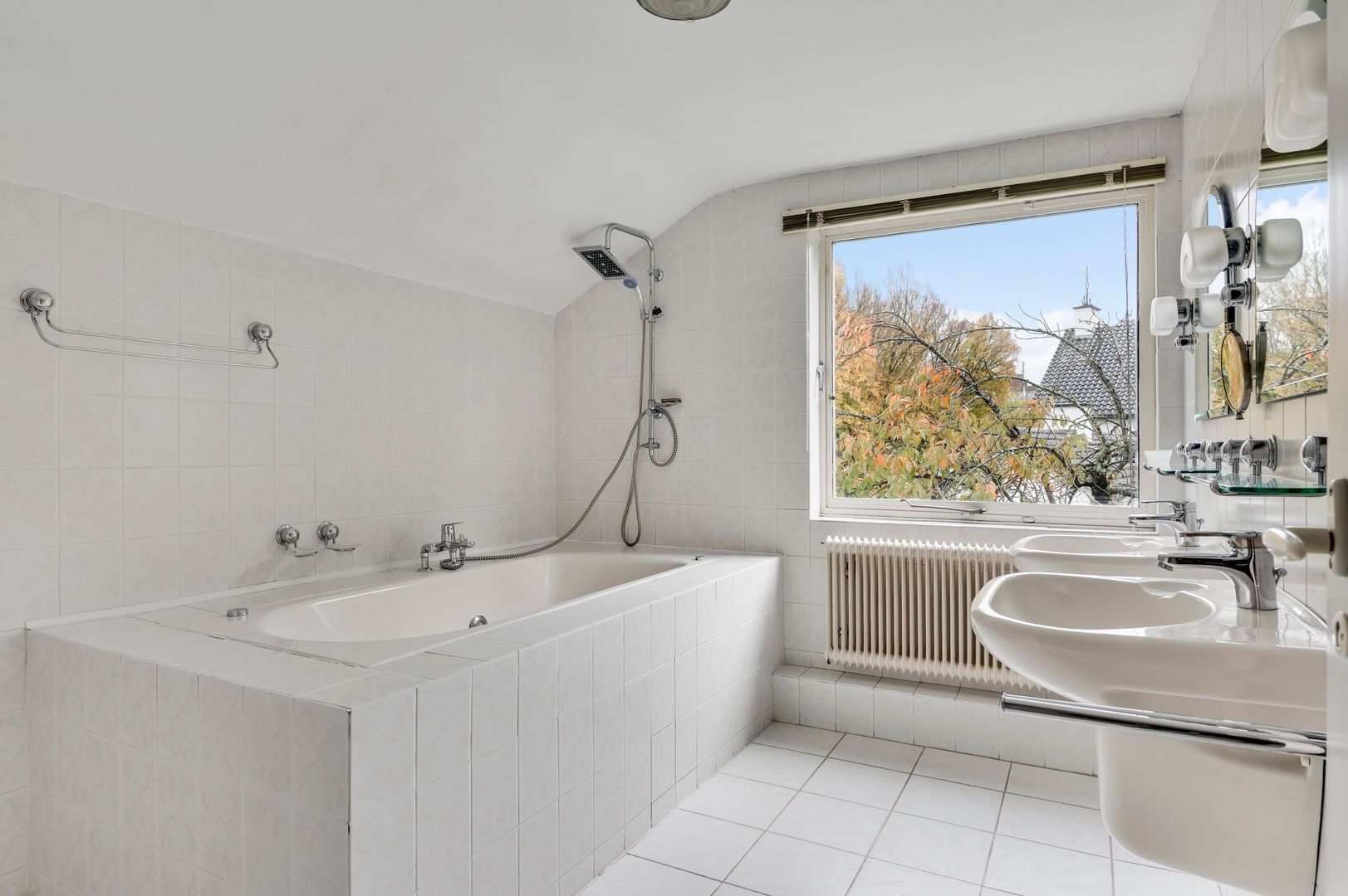 Pastoor van Oppenstraat 1, Roermond foto-20