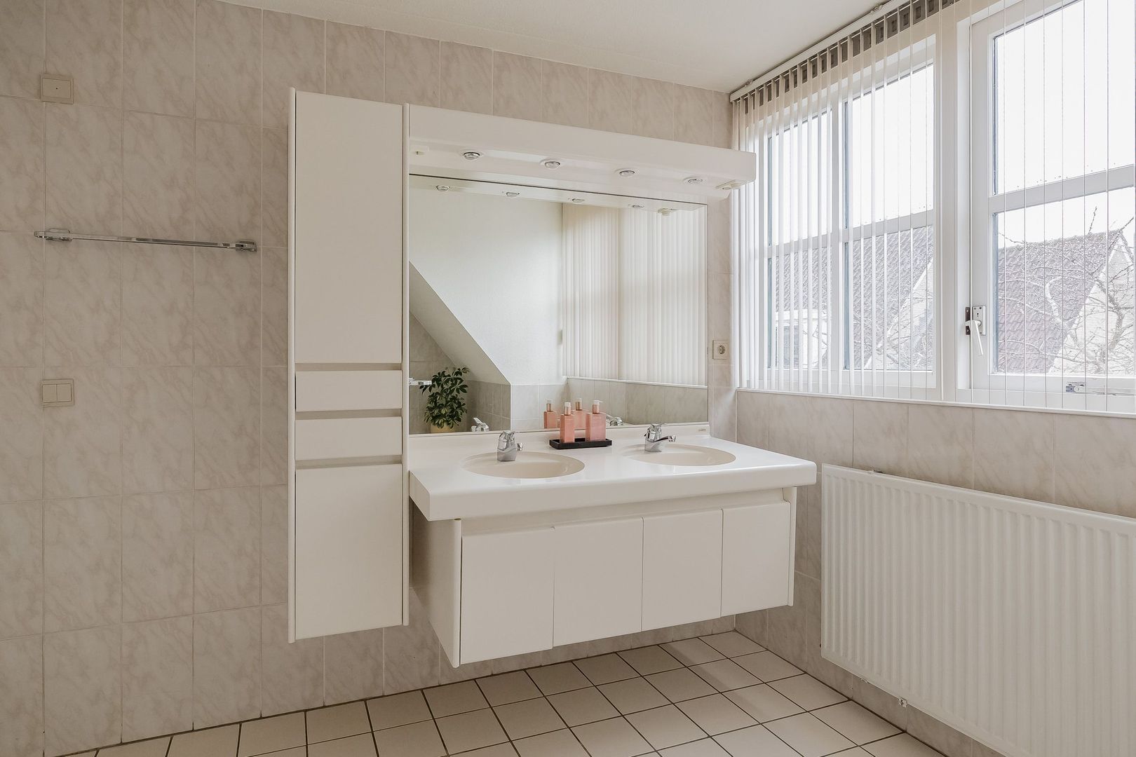 Van der Vlugtpark 2, Lisse foto-34