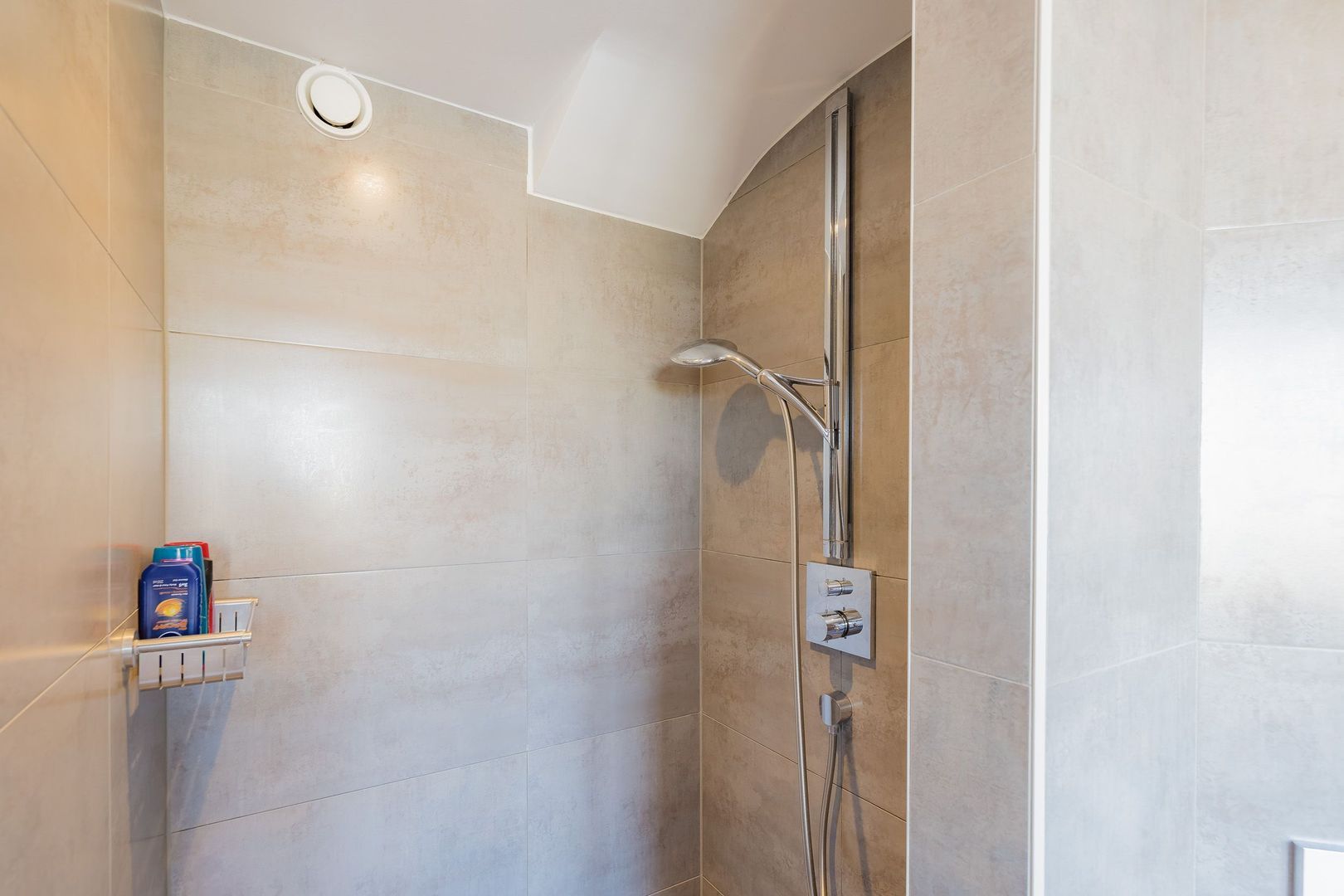 Meerewijck 25, Leimuiden foto-37