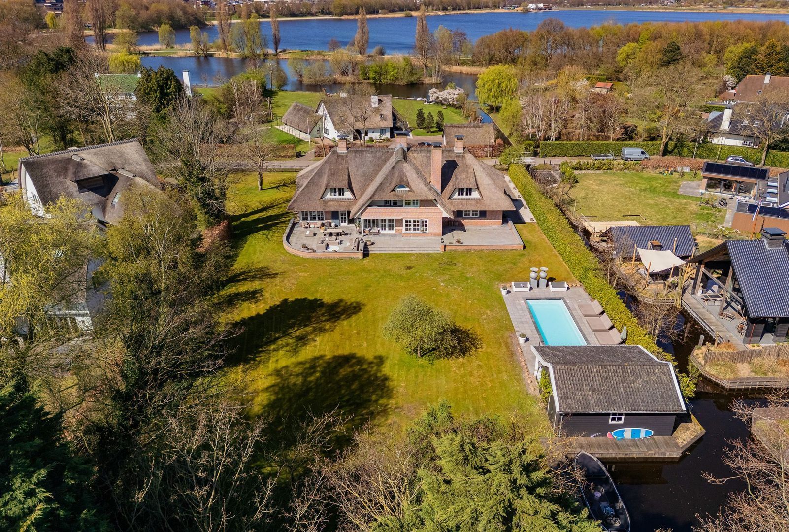 Hyacintenlaan 4, Warmond foto-0