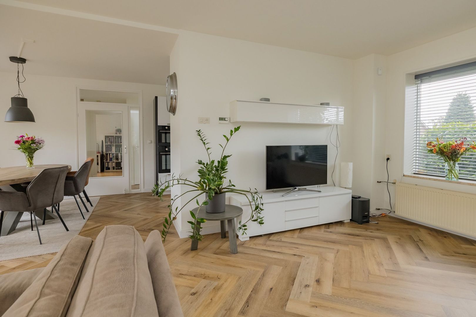 Langeweg 86, Roelofarendsveen foto-25