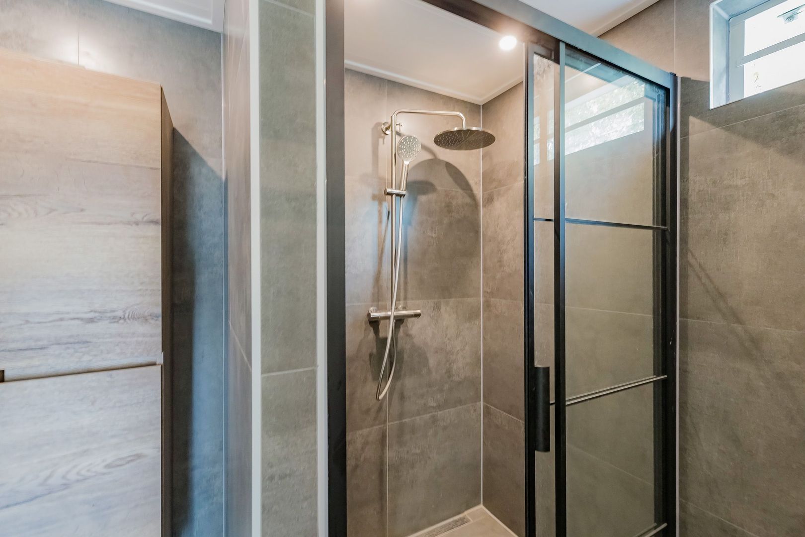 Langeweg 86, Roelofarendsveen foto-53