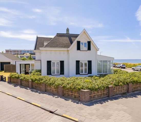 Koningin Astrid Boulevard 16, Noordwijk