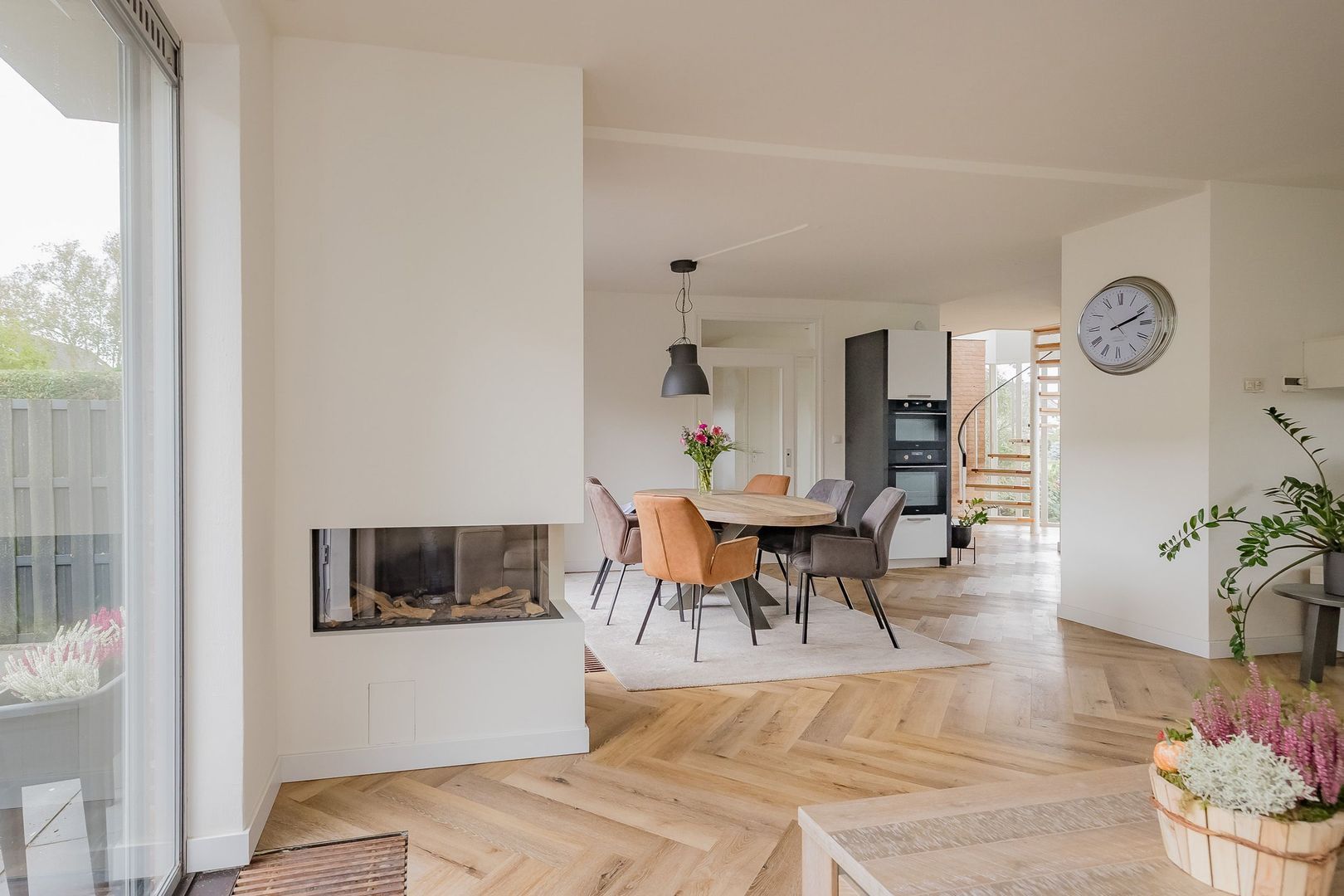 Langeweg 86, Roelofarendsveen foto-31