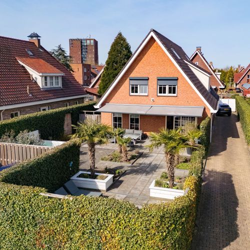 Rumba 3, Nieuw-Vennep foto-1