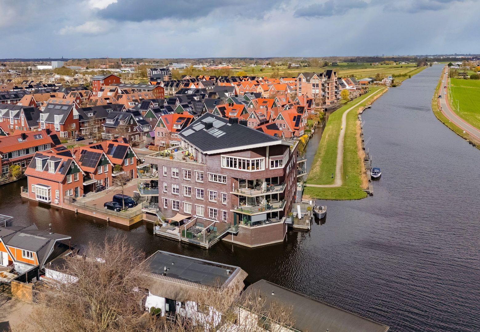 Leeghwater 116, Hillegom foto-0