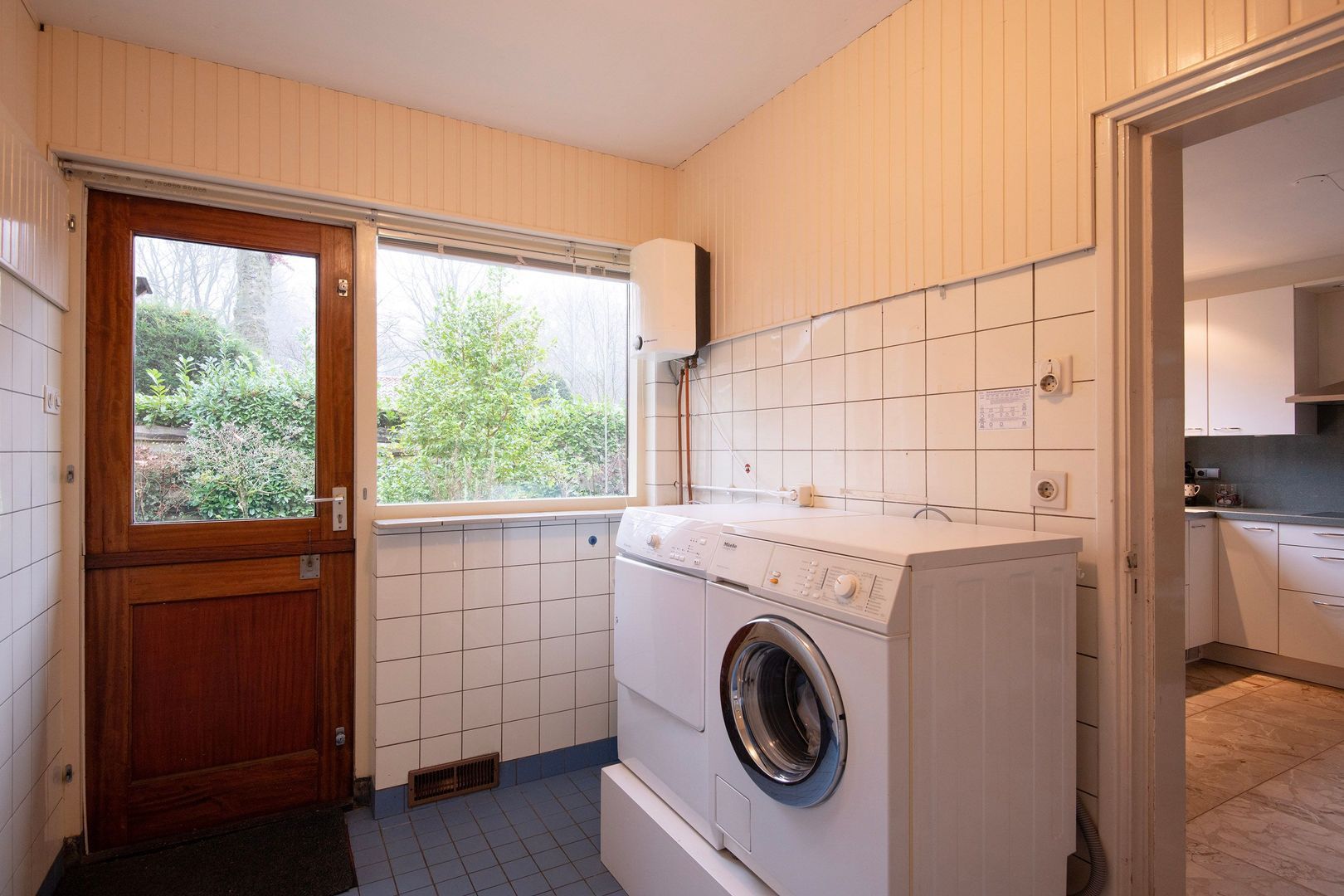 Bosrand 63, Putten foto-12