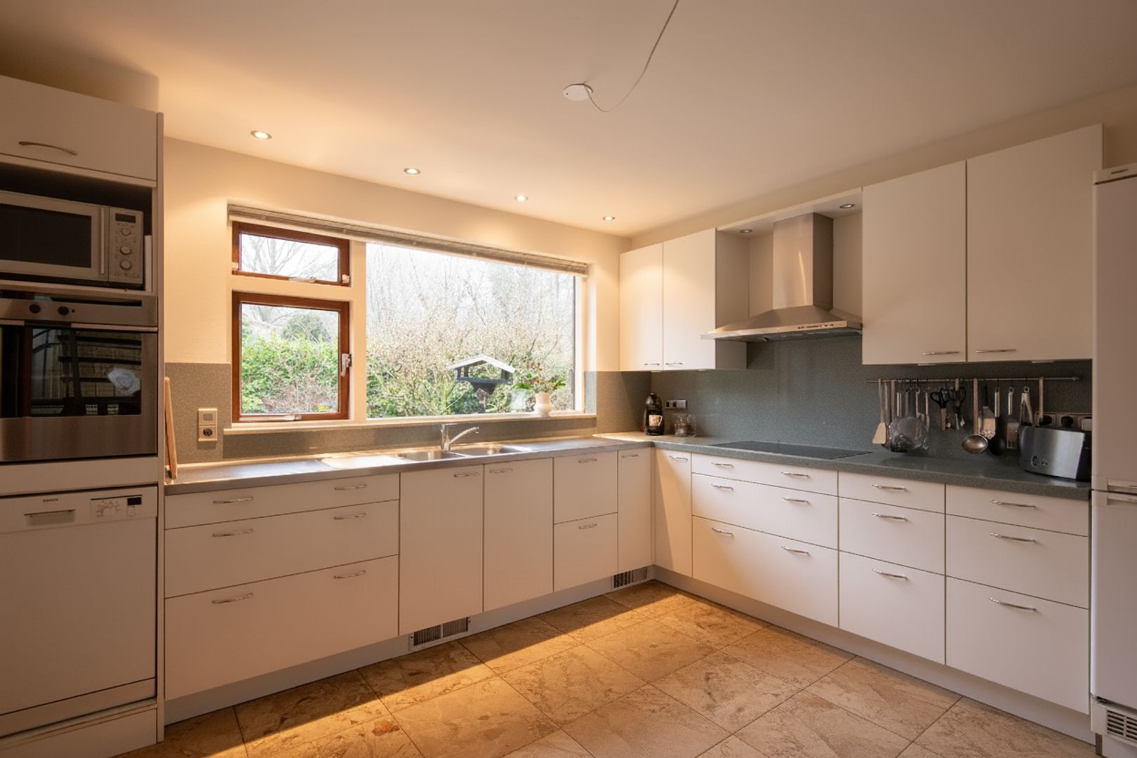 Bosrand 63, Putten foto-10