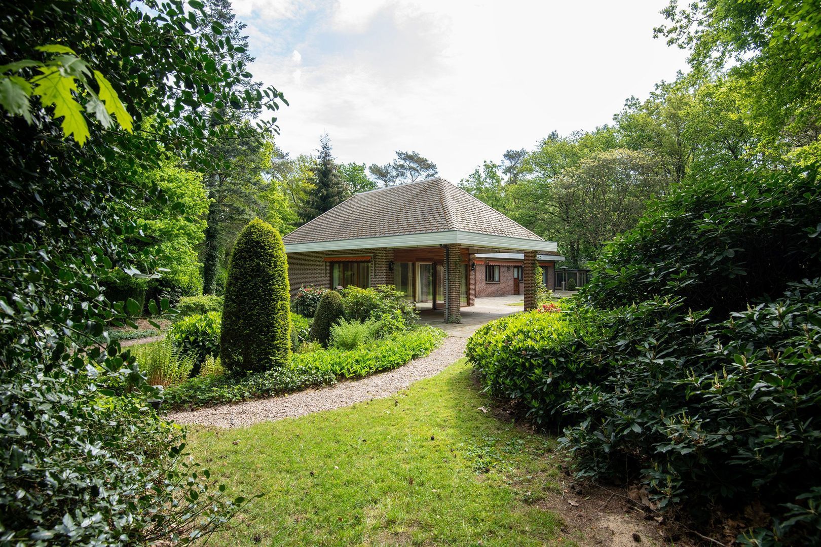 Dr L E van Hoornlaan 16, Garderen foto-31