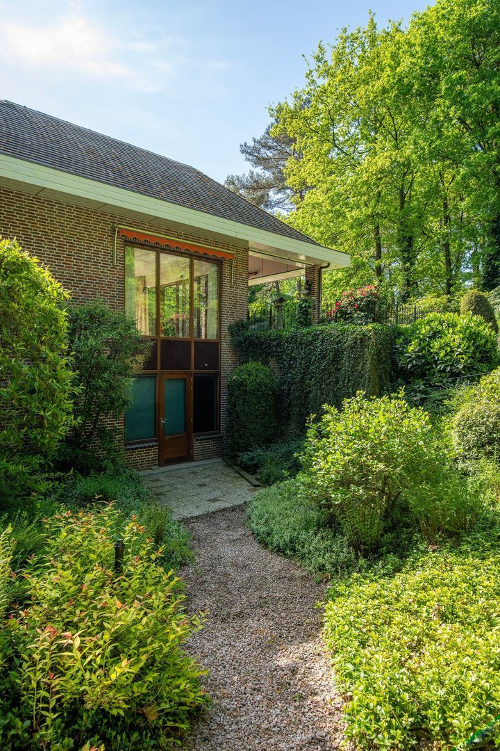 Dr L E van Hoornlaan 16, Garderen foto-25