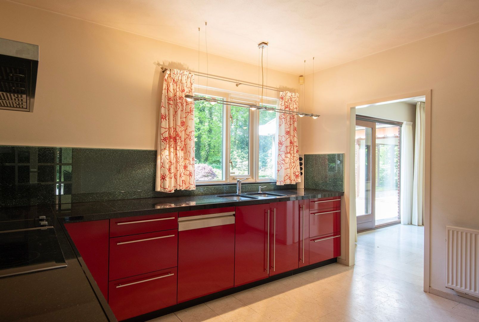 Dr L E van Hoornlaan 16, Garderen foto-10