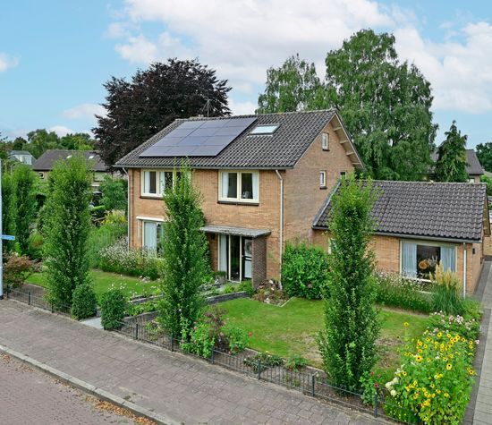 Abdinckhofstraat 1, Putten