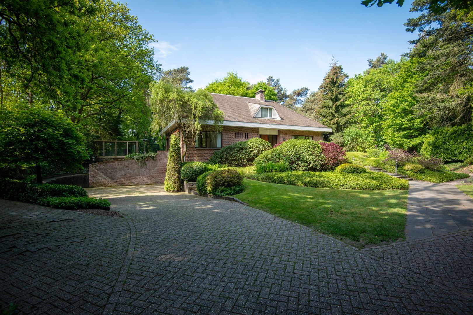 Dr L E van Hoornlaan 16, Garderen foto-0