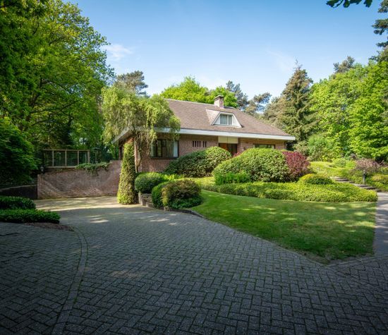 Dr L E van Hoornlaan 16, Garderen