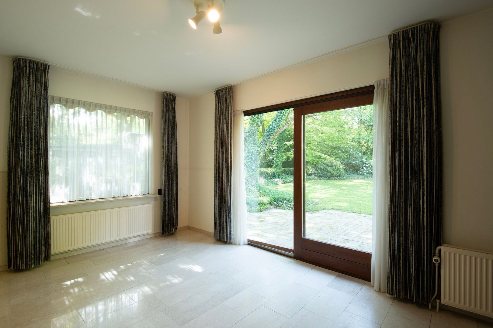 Dr L E van Hoornlaan 16, Garderen foto-12