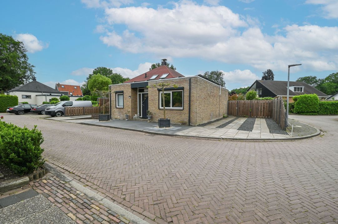 Meinwerkstraat 7, Putten foto-2