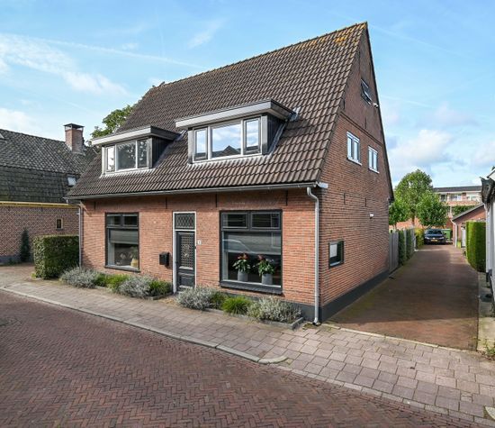 Weverstraat 9, Putten