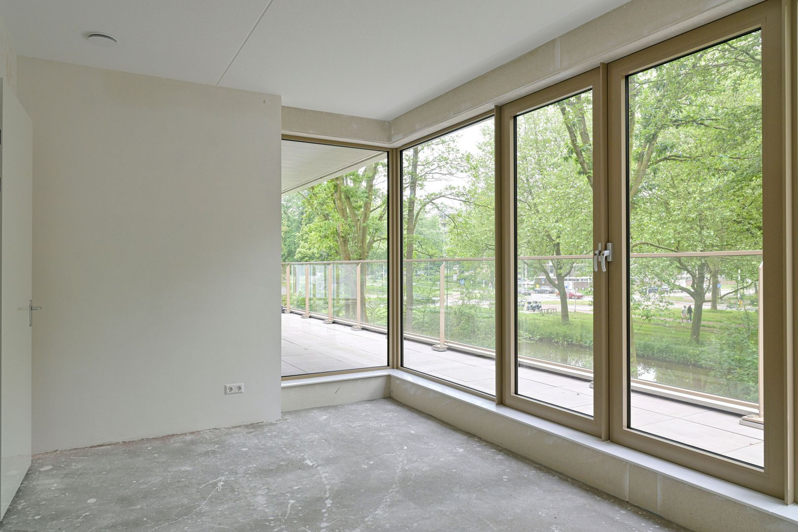 Nancy Zeelenbergsingel 20, Rotterdam foto-12