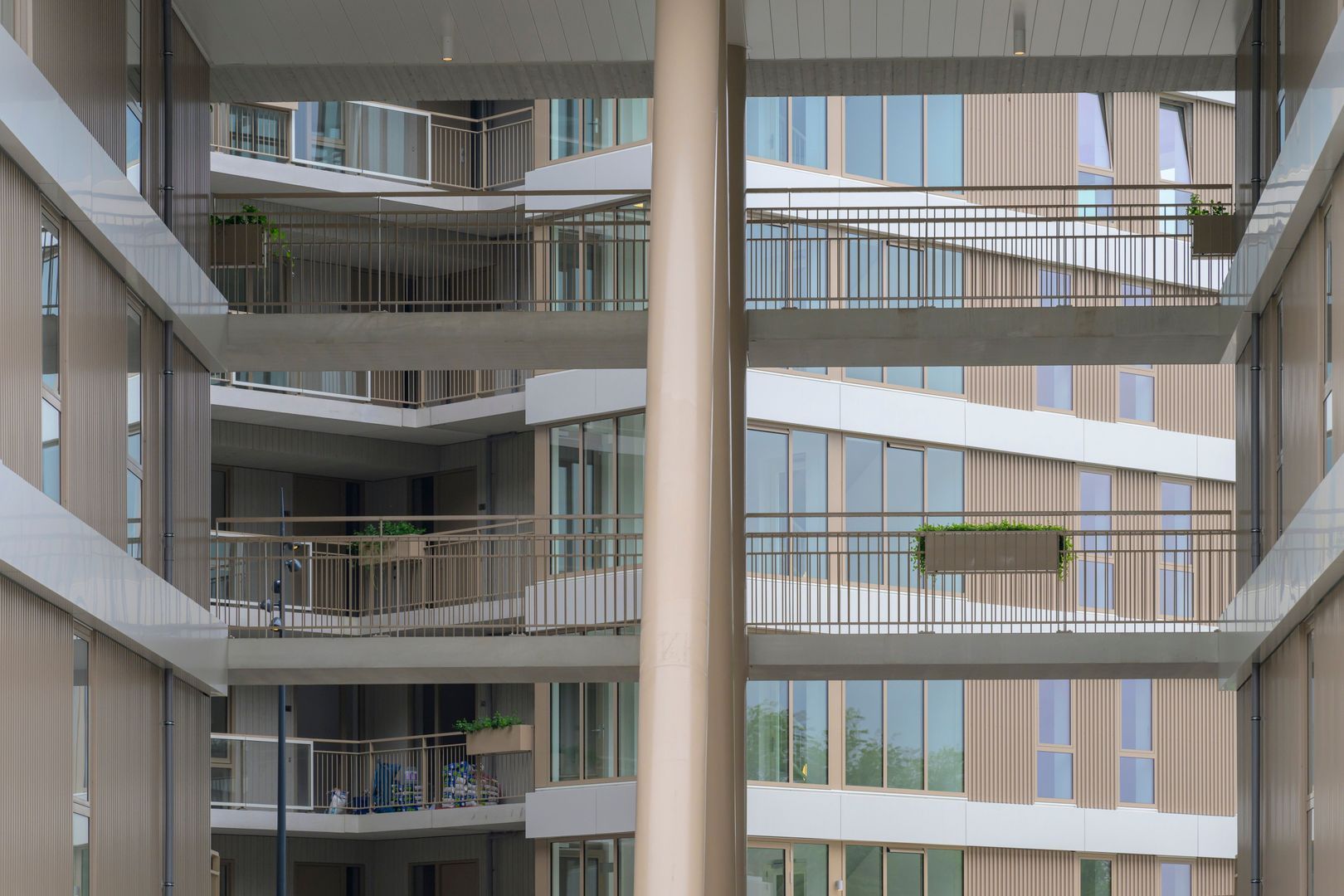 Nancy Zeelenbergsingel 20, Rotterdam foto-4