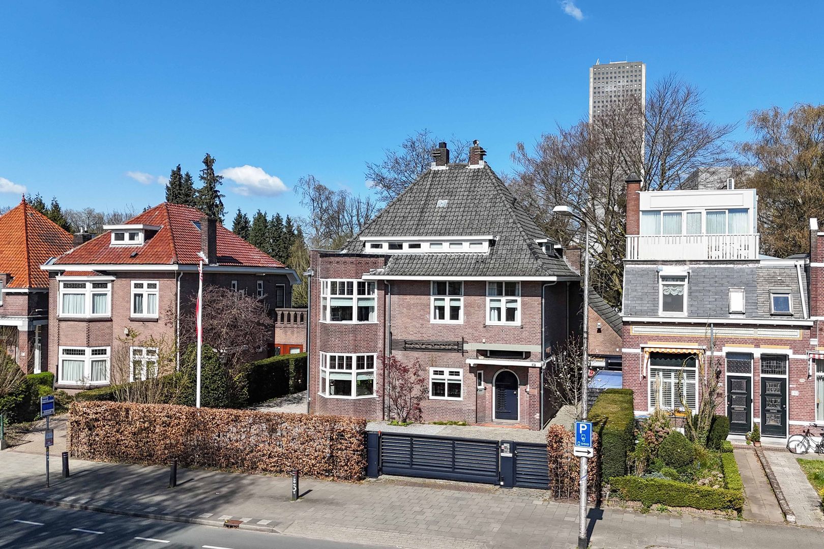 Bredaseweg 247, Tilburg foto-1