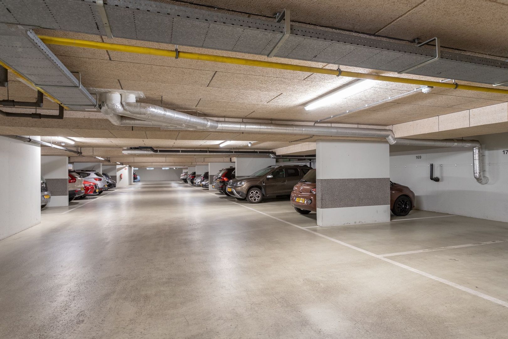 Frans Joseph van Thielpark 171, Helmond foto-36