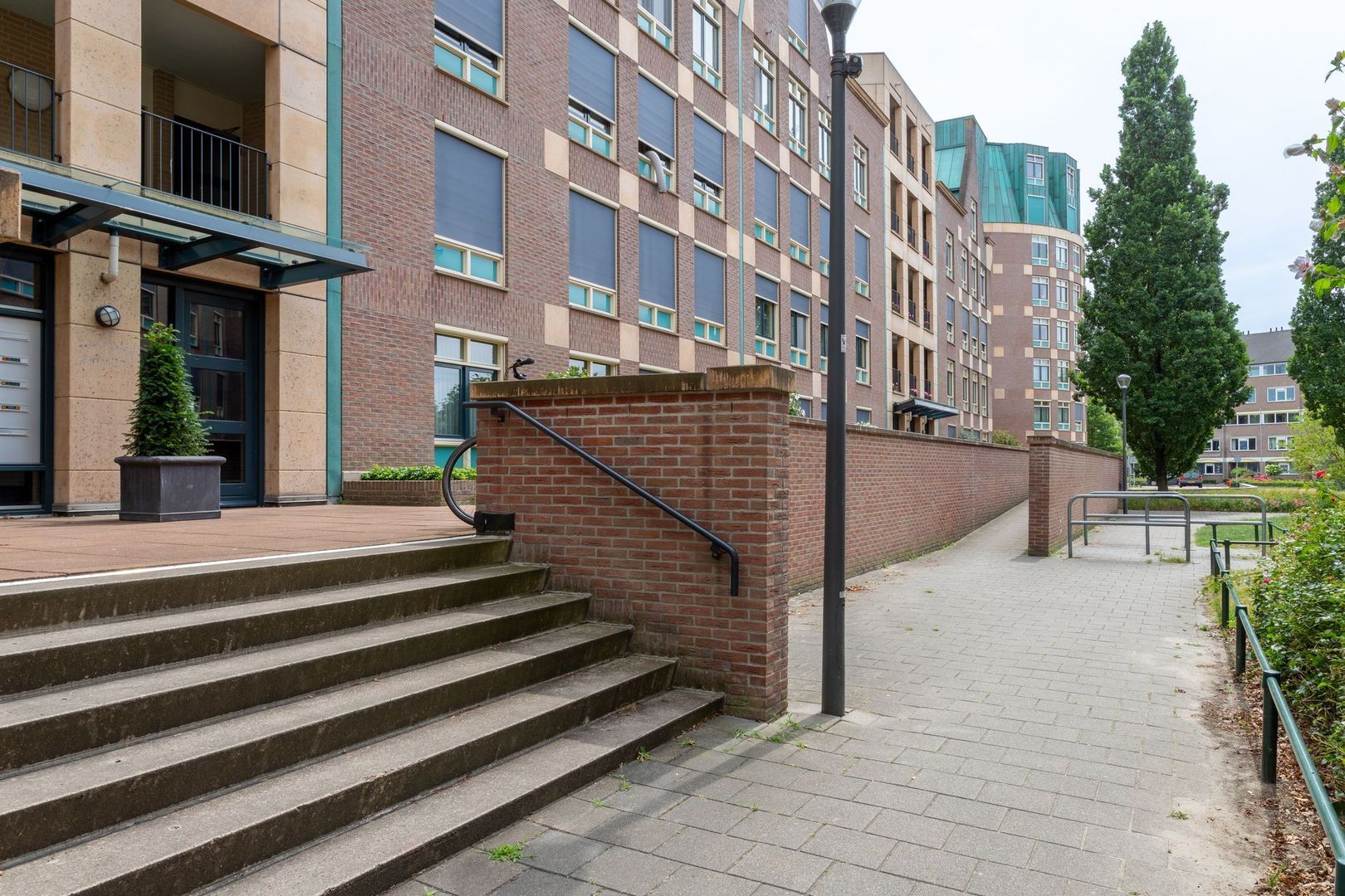 Frans Joseph van Thielpark 171, Helmond foto-1