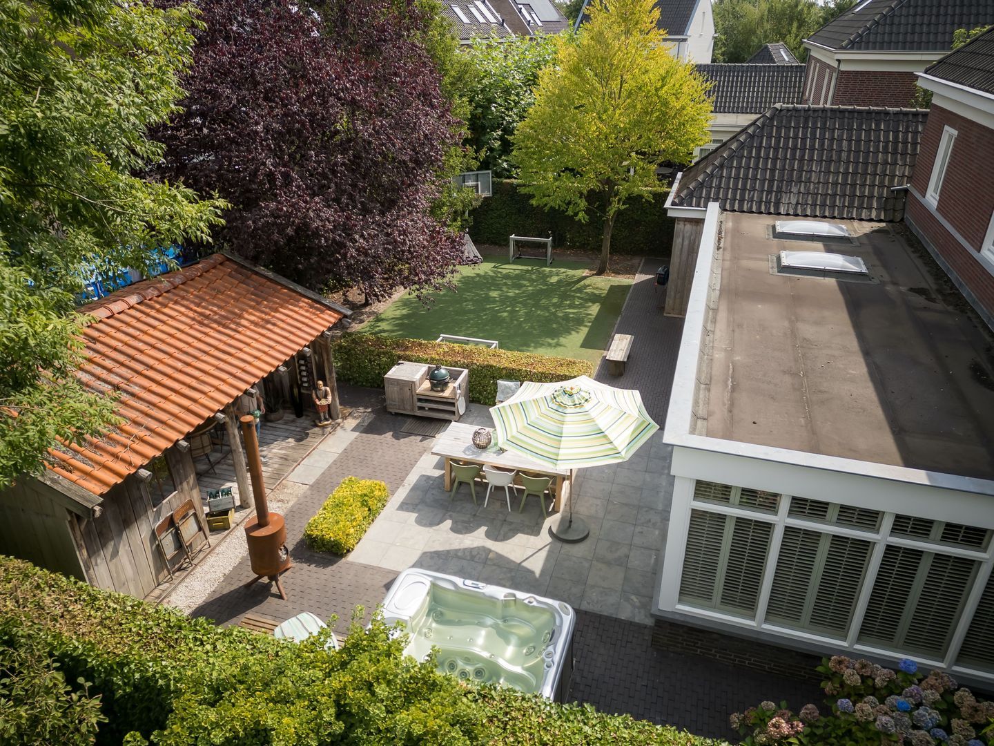 Brand 16, Helmond foto-57